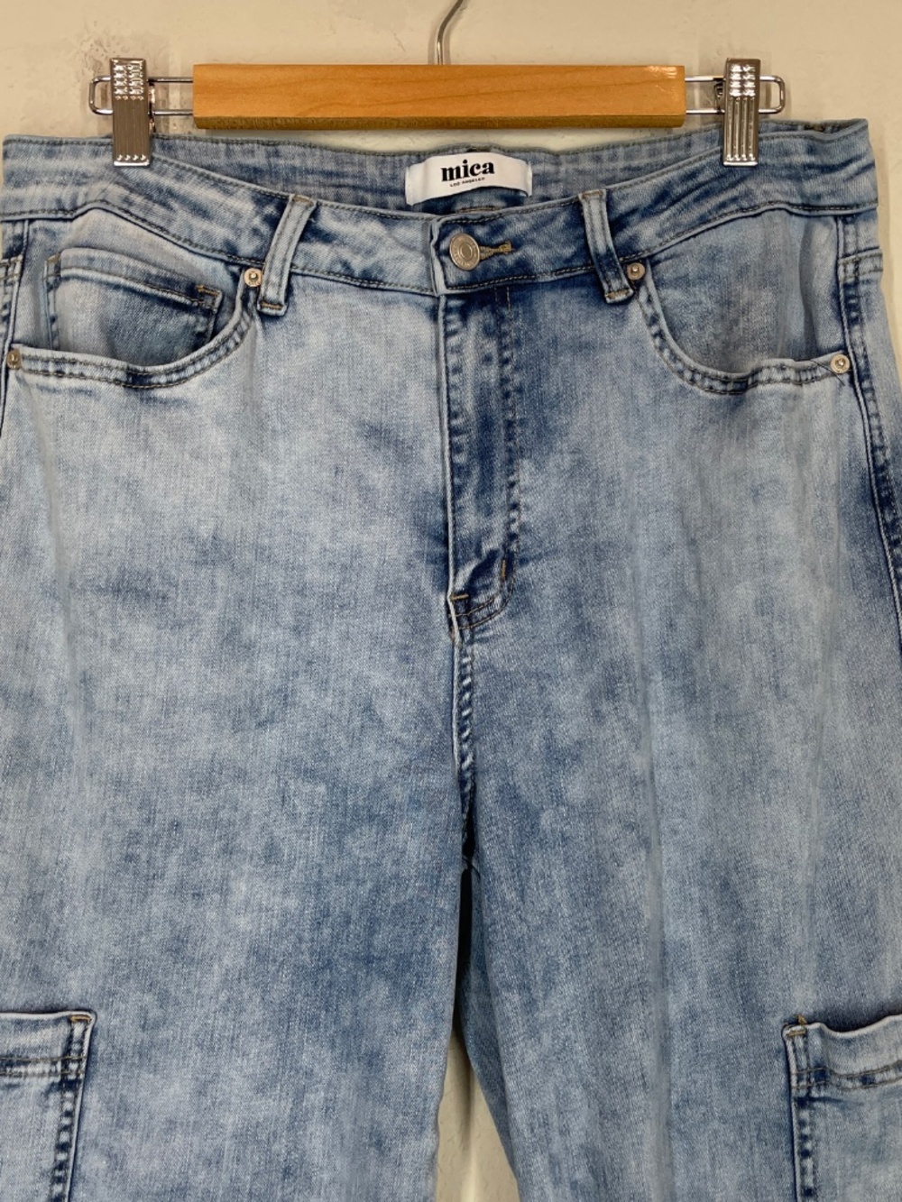Mica Los Angeles Cargo Jeans Women's 31 Light Wash Denim Wide Leg High Rise - Picture 2 of 14